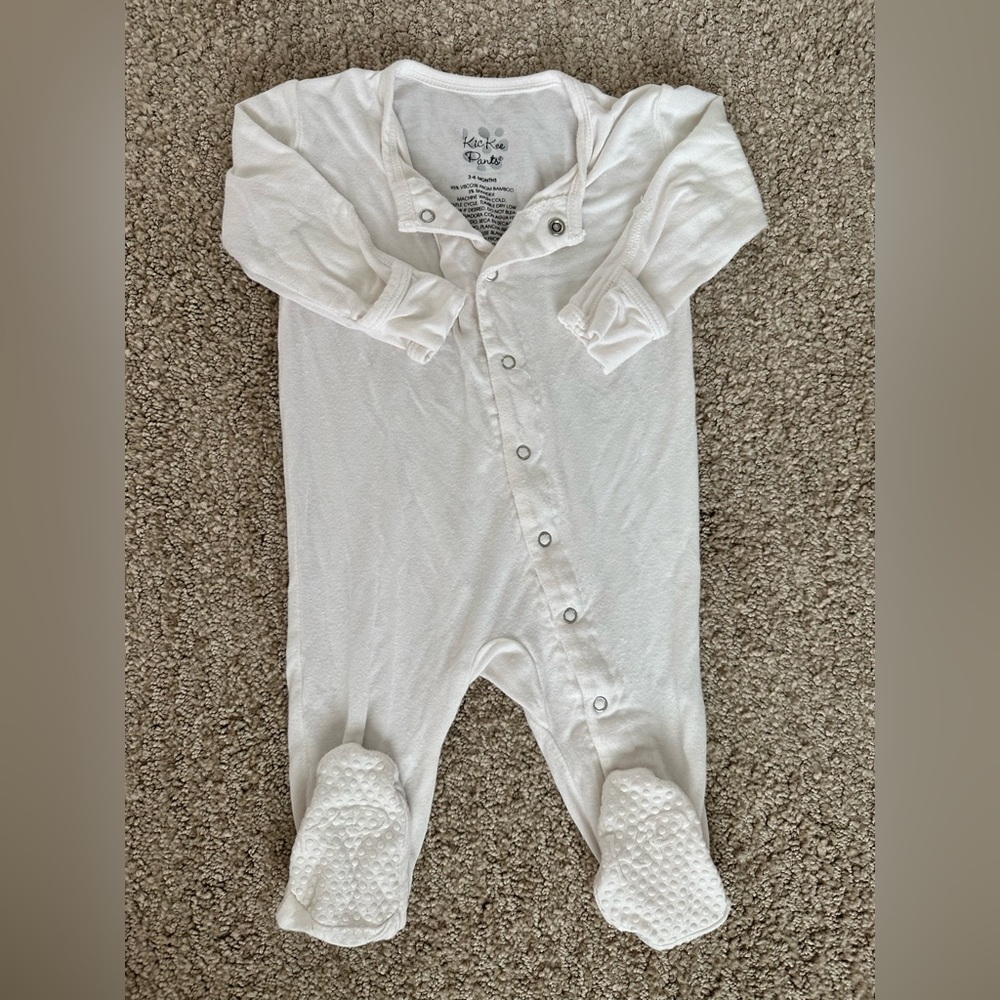 Kickee Pants sleeper 3-6months